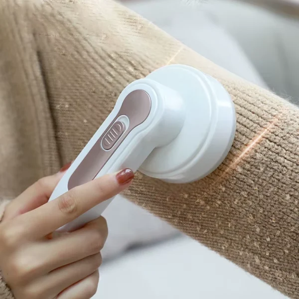 Removedor de Fiapos Tecidos em Excessos em Roupas recarregavel