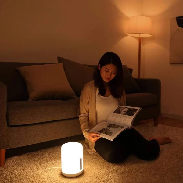 Candeeiro LED Inteligente Xiaomi Mi Bedside Lamp 2 MUE4093GL
