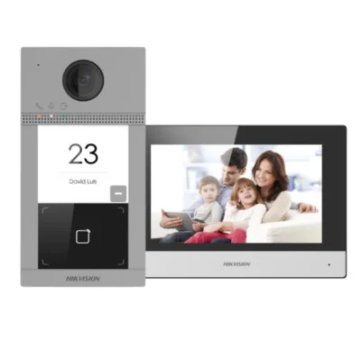 Kit Videoporteiro – Hikvision DS-KIS614-P IP, Wi-Fi, PoE, Câmara 2MP, Monitor 7″ Touch